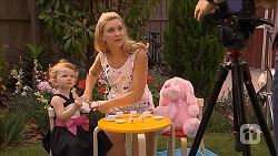 Nell Rebecchi, Georgia Brooks in Neighbours Episode 6876