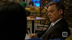 Paul Robinson in Neighbours Episode 