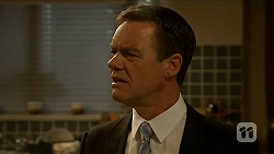 Paul Robinson in Neighbours Episode 