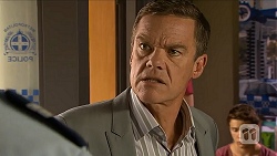 Paul Robinson in Neighbours Episode 