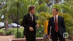 Daniel Robinson, Paul Robinson in Neighbours Episode 