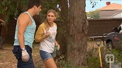 Chris Pappas, Georgia Brooks in Neighbours Episode 6885