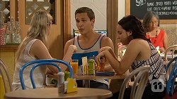 Amber Turner, Josh Willis, Imogen Willis in Neighbours Episode 6889