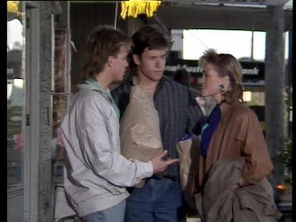 Scott Robinson, Mike Young, Cassie Campbell in Neighbours Episode 0293