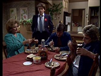 Madge Mitchell, Danny Ramsay, Tom Ramsay, Shane Ramsay in Neighbours Episode 