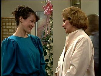 Jean Richards, Madge Mitchell in Neighbours Episode 0296