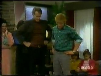 Kate Gibbons, Graham Gibbons, Clive Gibbons, Lucy Robinson in Neighbours Episode 