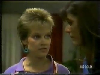 Daphne Clarke, Zoe Davis in Neighbours Episode 