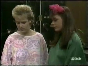 Daphne Clarke, Zoe Davis in Neighbours Episode 0301