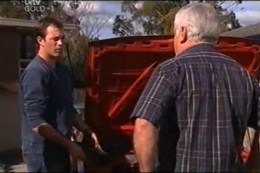 Stuart Parker, Lou Carpenter in Neighbours Episode 