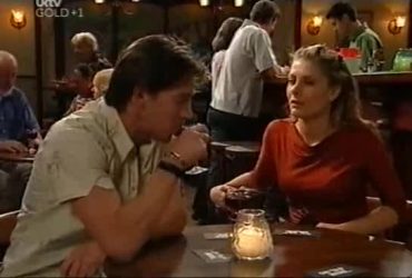 Gus Cleary, Izzy Hoyland in Neighbours Episode 