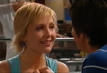 Sindi Watts, Jack Scully in Neighbours Episode 