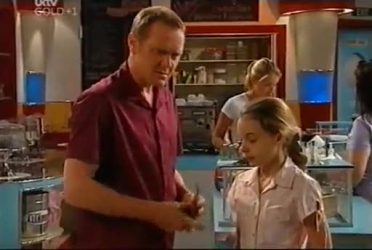 Max Hoyland, Summer Hoyland in Neighbours Episode 4476