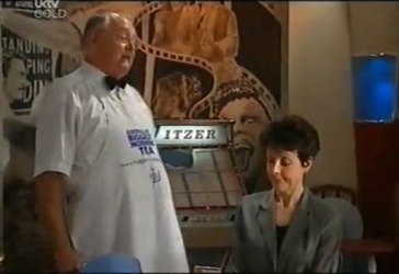 Harold Bishop, Margaret Greer in Neighbours Episode 