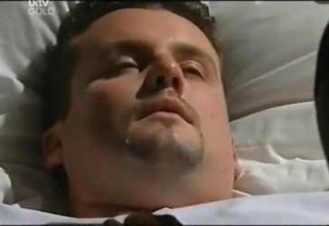 Toadie Rebecchi in Neighbours Episode 