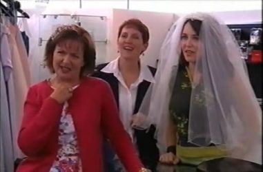 Susan Kennedy, Melody Jones, Libby Kennedy in Neighbours Episode 4487