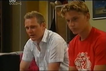 Max Hoyland, Boyd Hoyland in Neighbours Episode 