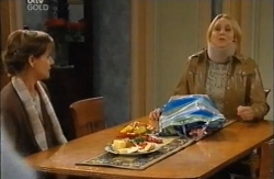 Susan Kennedy, Janelle Timmins in Neighbours Episode 4610