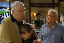 Harold Bishop, Summer Hoyland, Lou Carpenter in Neighbours Episode 