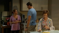 Terese Willis, Matt Turner, Susan Kennedy in Neighbours Episode 6892