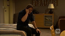 Brad Willis in Neighbours Episode 