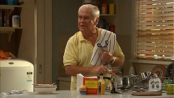 Lou Carpenter in Neighbours Episode 6894