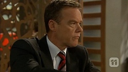 Paul Robinson in Neighbours Episode 