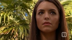 Paige Novak in Neighbours Episode 