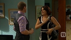 Toadie Rebecchi, Naomi Canning in Neighbours Episode 