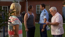 Lauren Turner, Brad Willis, Matt Turner, Lou Carpenter in Neighbours Episode 6902