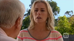 Lou Carpenter, Lauren Turner in Neighbours Episode 