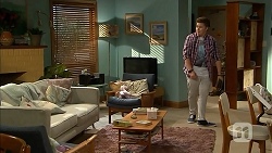 Callum Rebecchi in Neighbours Episode 