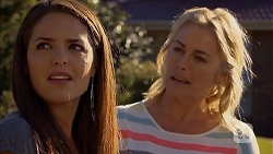 Paige Novak, Lauren Turner in Neighbours Episode 6906