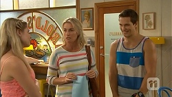 Amber Turner, Lauren Turner, Josh Willis in Neighbours Episode 