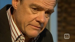 Paul Robinson in Neighbours Episode 