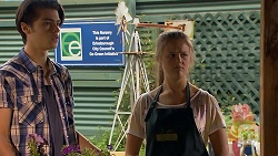 Ben Kirk, Josie Lamb in Neighbours Episode 