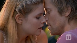 Amber Turner, Daniel Robinson in Neighbours Episode 6914