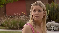 Amber Turner in Neighbours Episode 