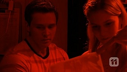 Josh Willis, Amber Turner in Neighbours Episode 