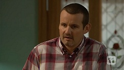 Toadie Rebecchi in Neighbours Episode 