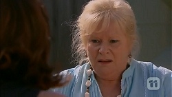 Naomi Canning, Sheila Canning in Neighbours Episode 6923