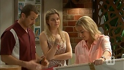 Toadie Rebecchi, Amber Turner, Lauren Turner in Neighbours Episode 