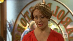 Sue Parker in Neighbours Episode 