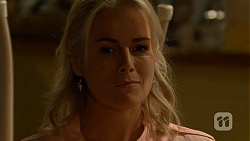 Lauren Turner in Neighbours Episode 