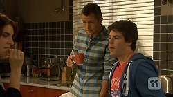 Naomi Canning, Mark Brennan, Chris Pappas in Neighbours Episode 6933