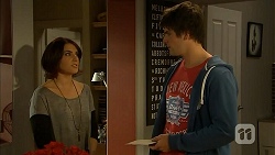 Naomi Canning, Chris Pappas in Neighbours Episode 6934