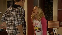 Kyle Canning, Georgia Brooks in Neighbours Episode 