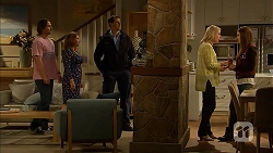 Brad Willis, Terese Willis, Matt Turner, Amber Turner, Paige Novak in Neighbours Episode 