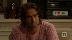 Brad Willis in Neighbours Episode 