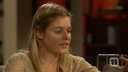 Amber Turner in Neighbours Episode 